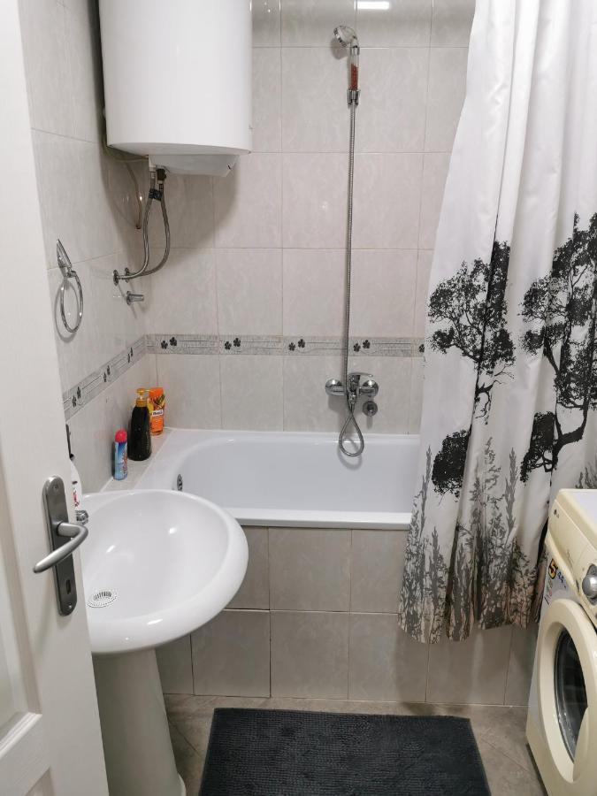 Apartmani Milica Kruševac Esterno foto